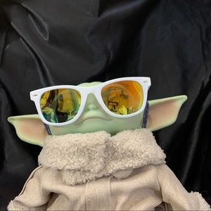 NWT Star Wars Princess Leia Wayfarer Sunglasses